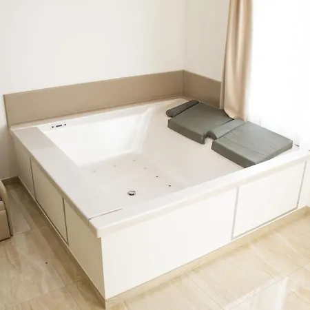 Imperial Exclusive & Breakfast Bed & Breakfast *